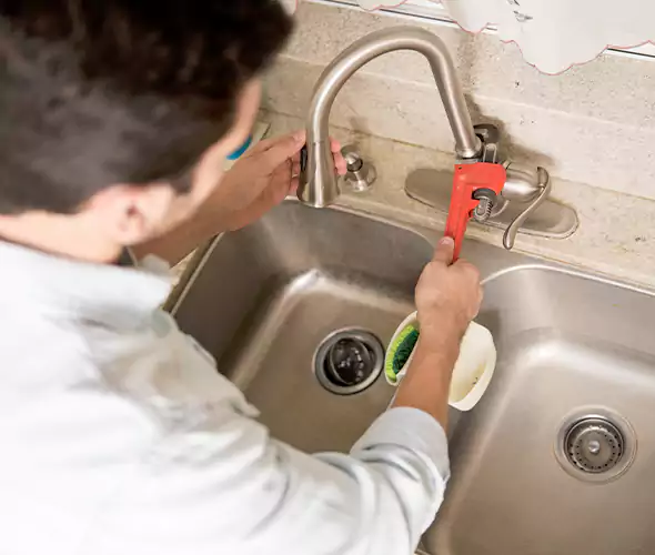 Professional Emergency Plumbing Repair in Old Jamestown, MO