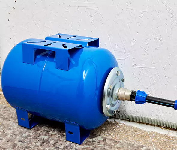 Expert Plumber for Well Pressure Tank Replacement in Old Jamestown, MO: Schedule Affordable Tank Replacement Services with Us