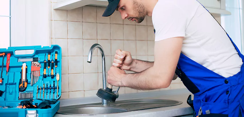 Emergency Plumber in Old Jamestown