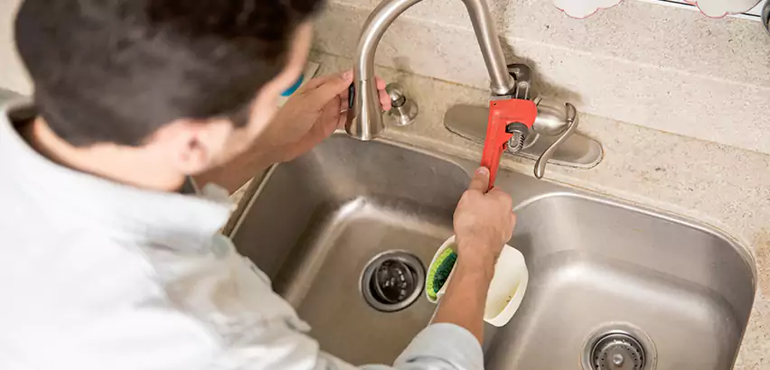 Faucet Repair in Old Jamestown