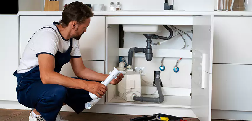 Plumbers for Frozen Pipes in Old Jamestown