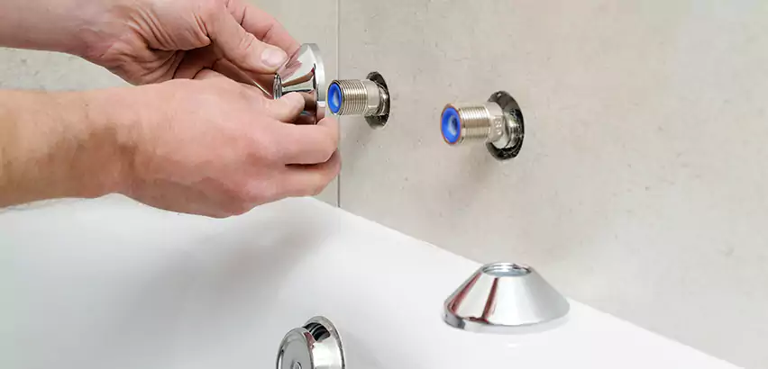Bathtub Faucet Diverter Replacement in Old Jamestown
