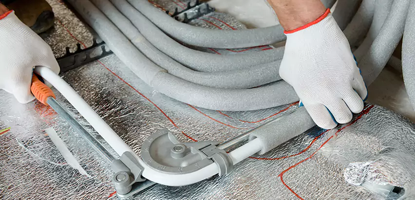 Replace Polybutylene Pipes with PEX in Old Jamestown