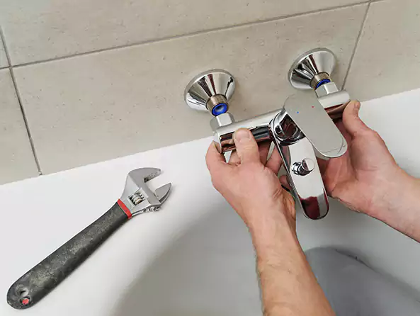 Why Choose Old Jamestown Plumbing for Bathtub Faucet Replacement in Old Jamestown, MO?